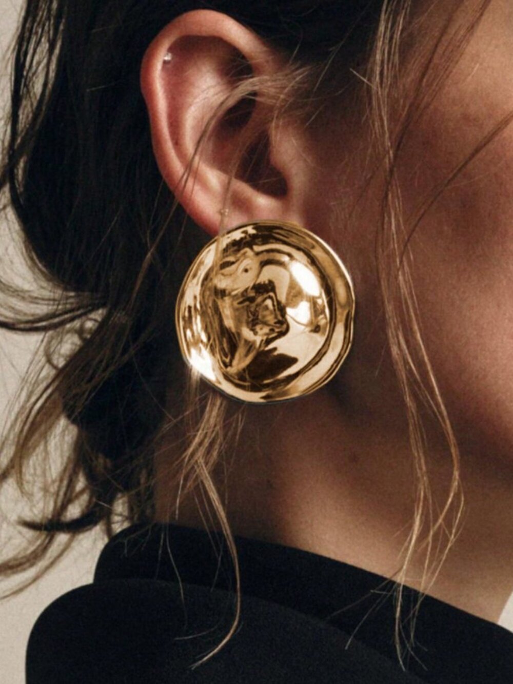 Gold Elegant Women's Asymmetrical Round Earrings